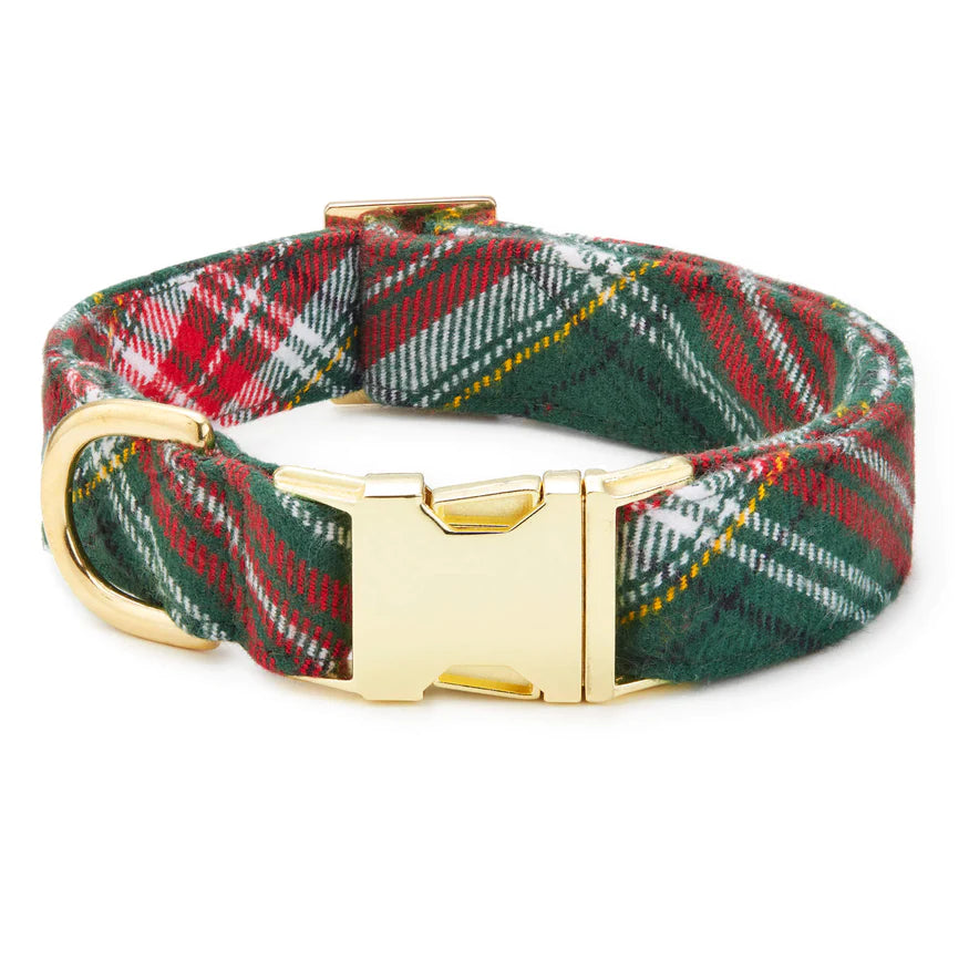 The Foggy Dog Collar - Holly Jolly Flannel.